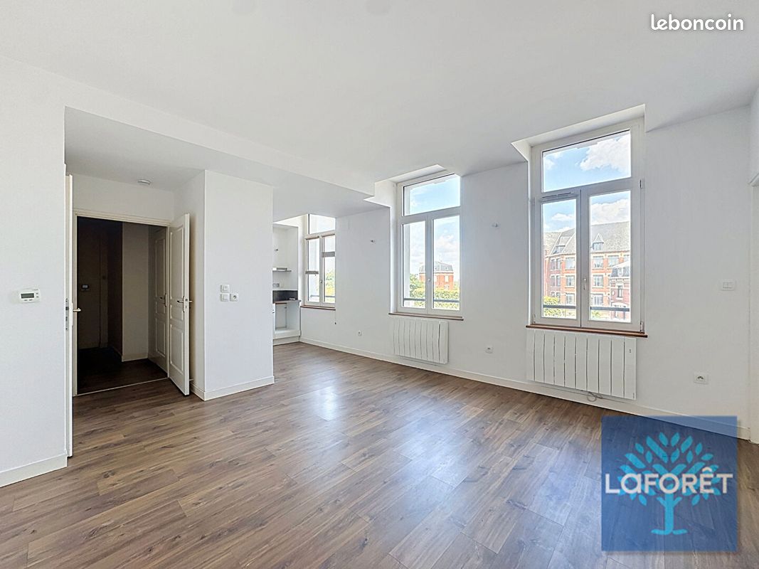 Appartement 2 pièces 42 m² · à Valenciennes · 42 m² · 610 €