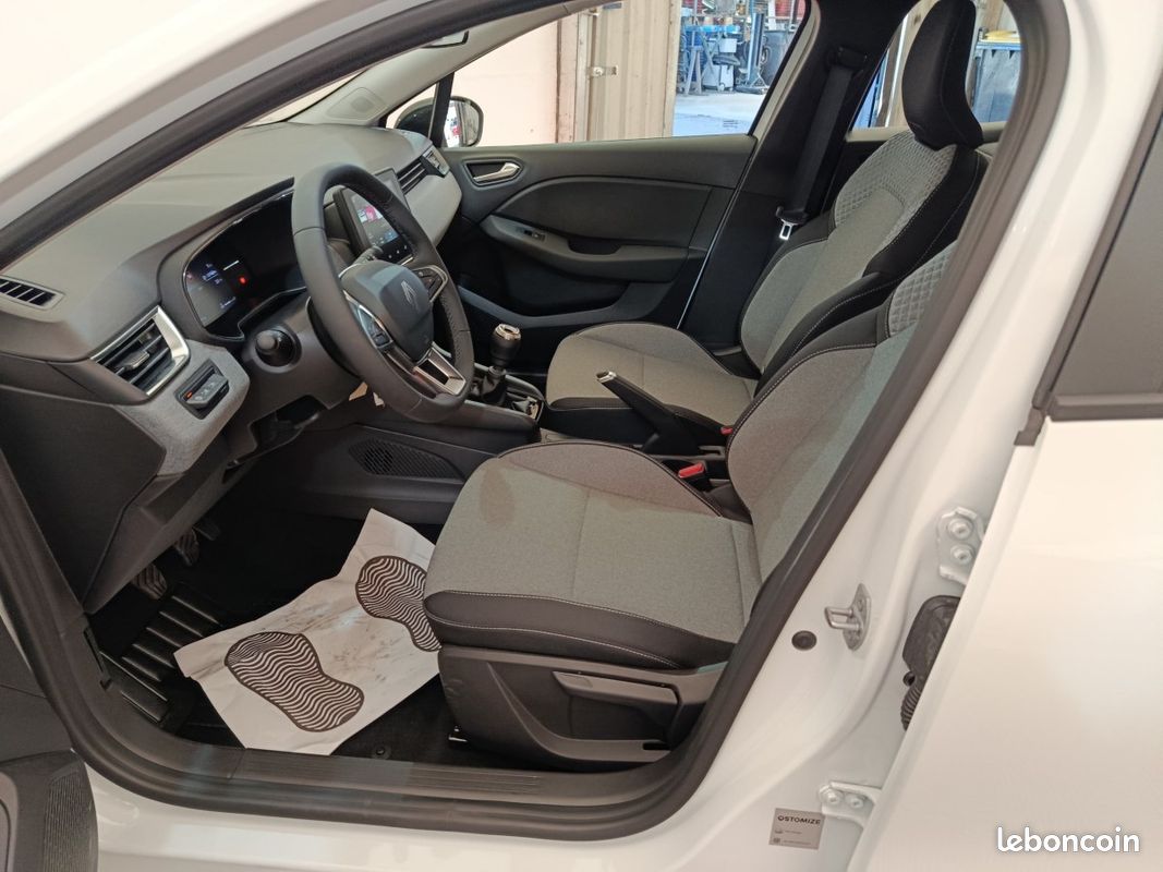 Renault Clio (5) Evolution réversible TCe 90 -24 (image 8)