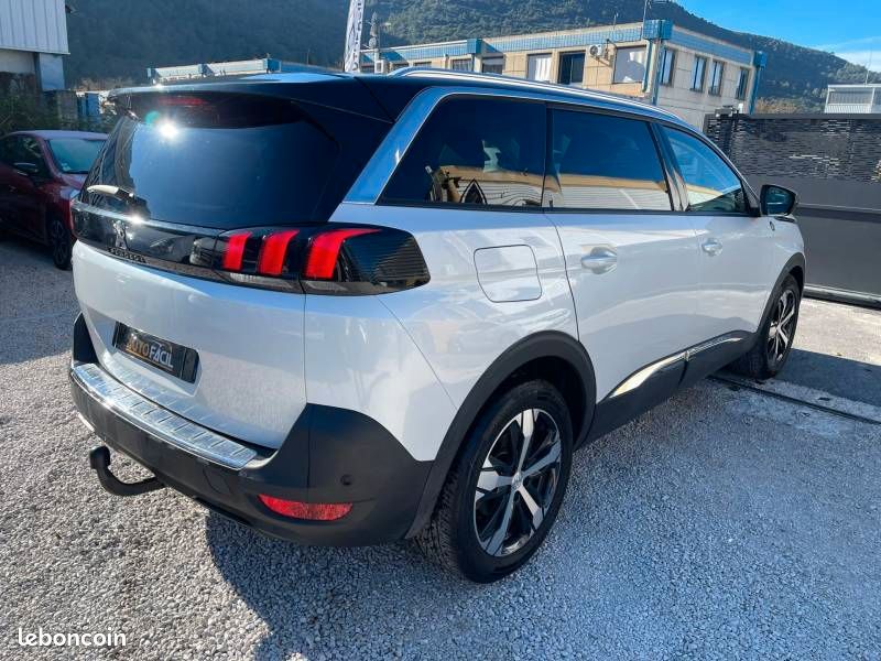 Peugeot 5008 PureTech 130ch S&S BVM6 Crossway (image 6)