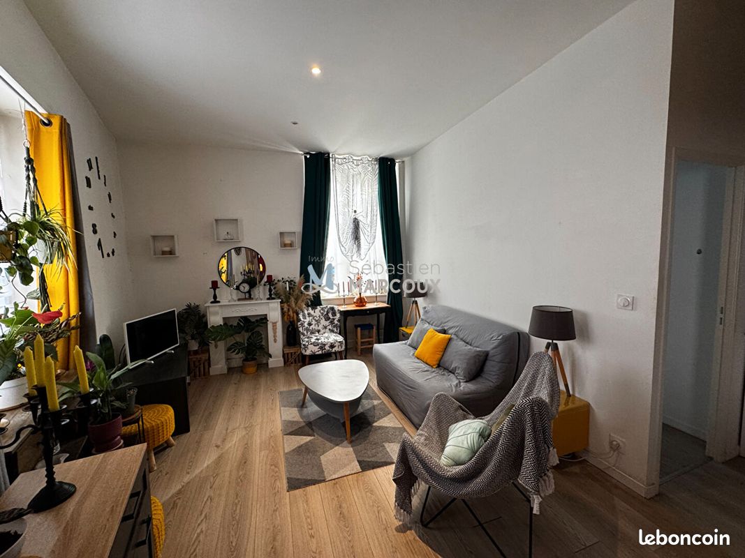 Appartement 1 pièce 38 m² · à Montbrison · 38 m² · 495 €/mois
