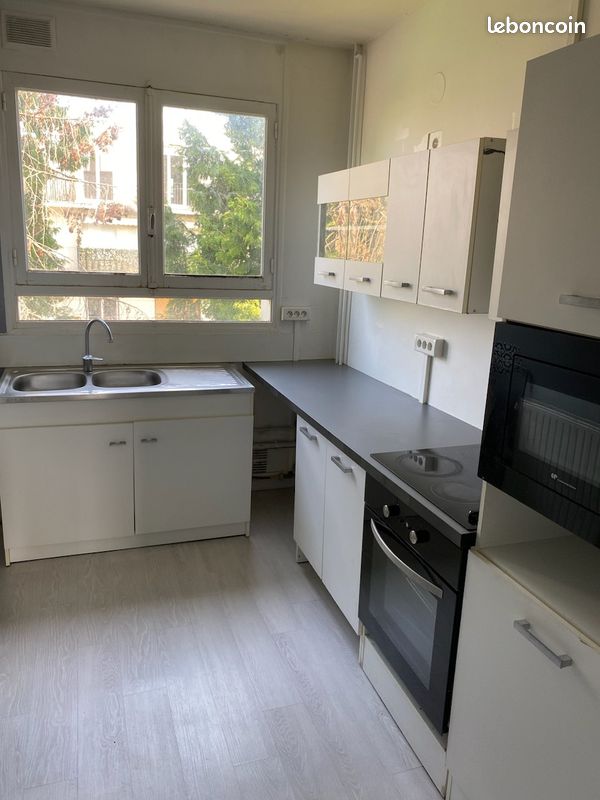 Appartement a louer chatellerault - 3 pièce(s) - 70 m2 - Surfyn