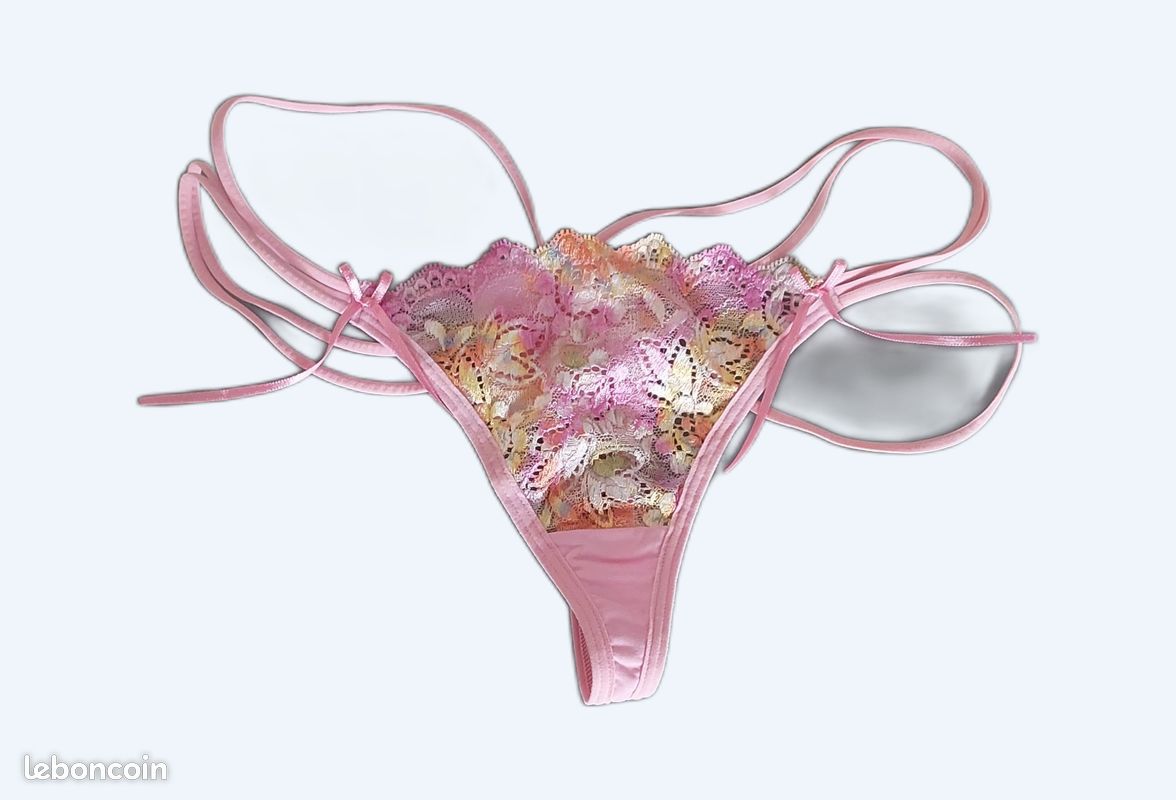 String Femme 6IXTY8IGHT Taille S Couleur Rose - Neuf Avec étiquettes, Sous-vêtement Confort