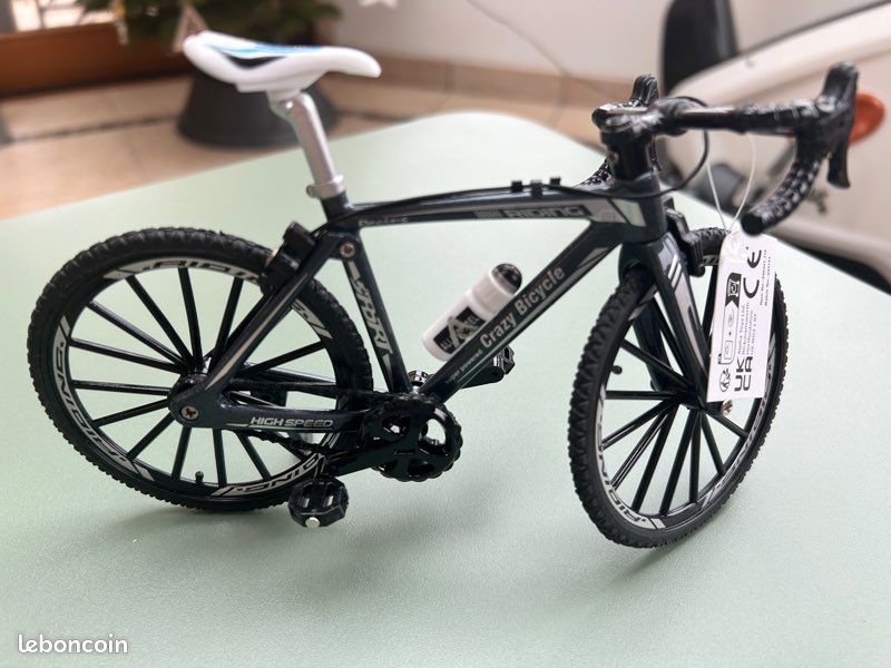 Mini Vélo De Course En Métal 1:6 - Décoration De Bureau, Cadeau Pour Passionnés De Cyclisme