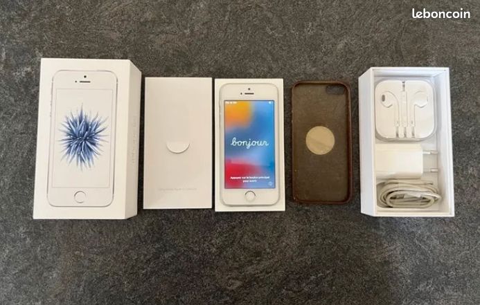 IPhone SE TRÈS BON ETAT (image 1)