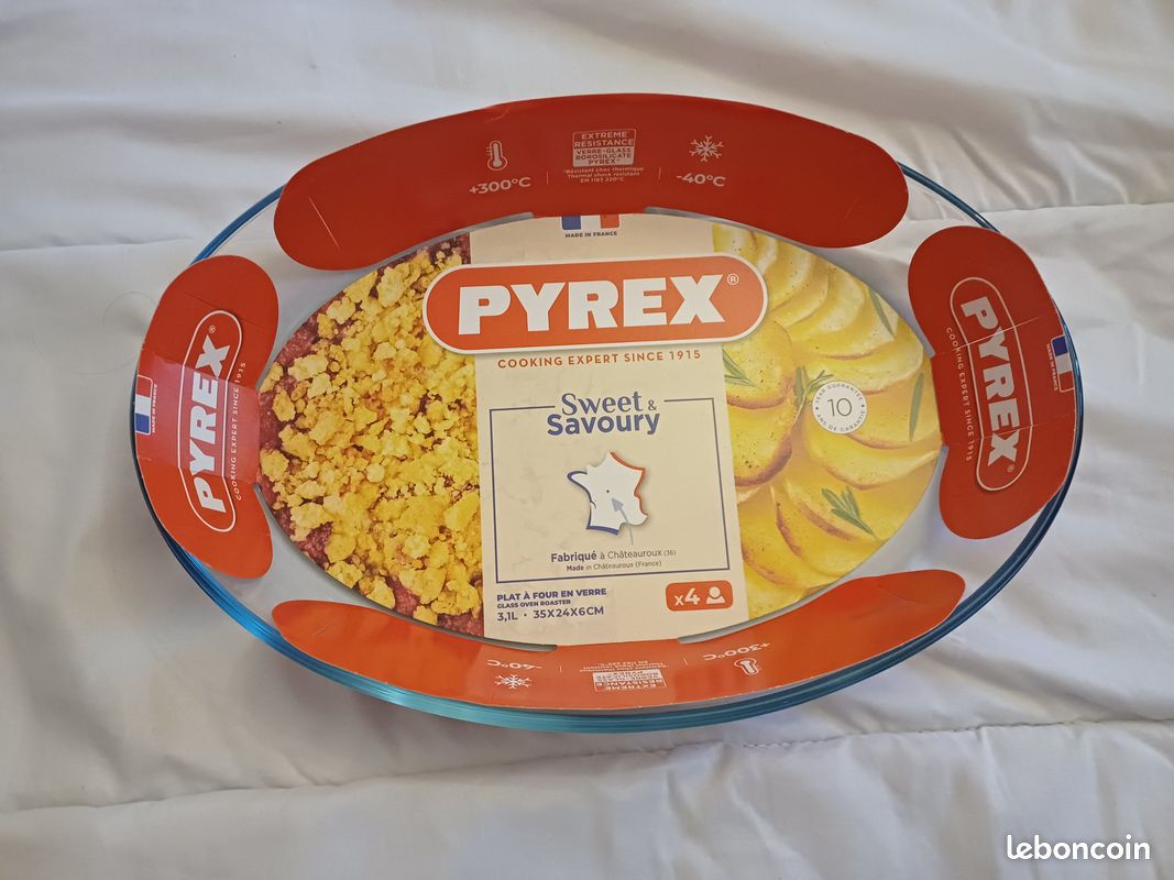 Plat Pyrex ovale Neuf 3.1 litres 35*24*6cm (image 1)