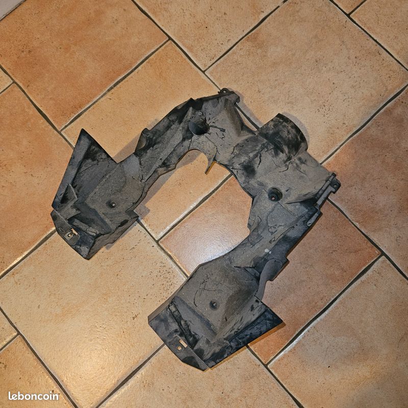 Tablier Avant Pour Yamaha Nitro / Aerox - À Peindre - Neuf - Marche MARCH - Référence MPN-366752