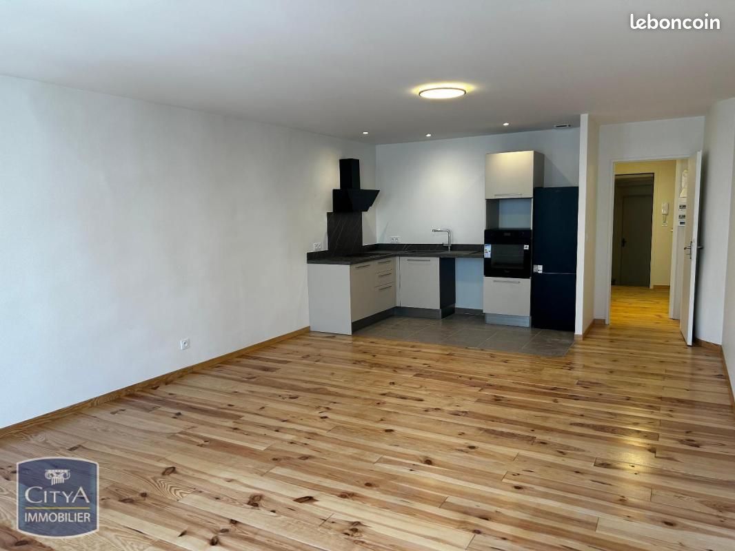 Appartement 2 pièces 62 m² · à Gignac · 62 m² · 700 €