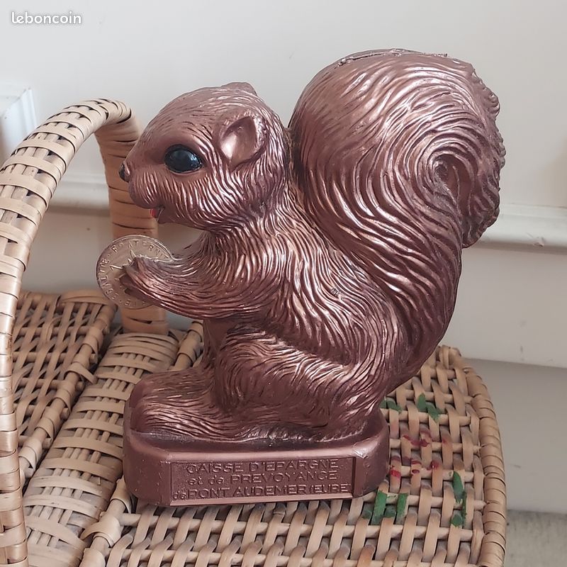ANCIENNE BOÎTE EN Bois Caisse D'épargne Tirelire collection EUR 29,00 - FR