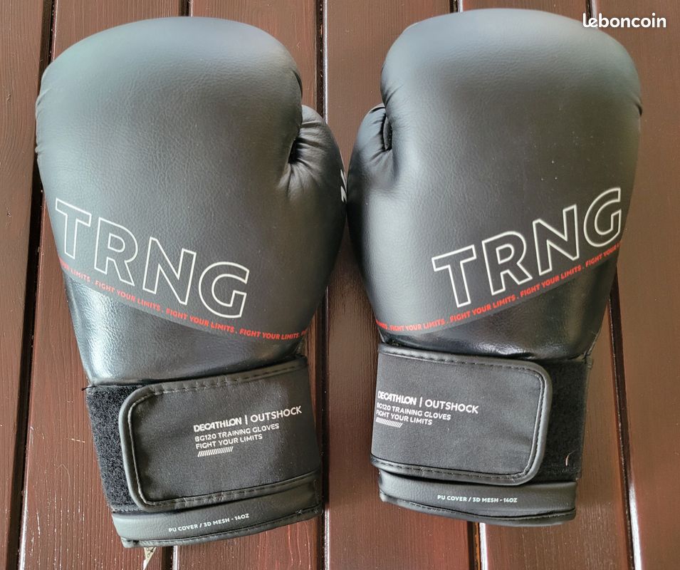 Gants de boxe et pao de frappe Décathlon Sport Plein air