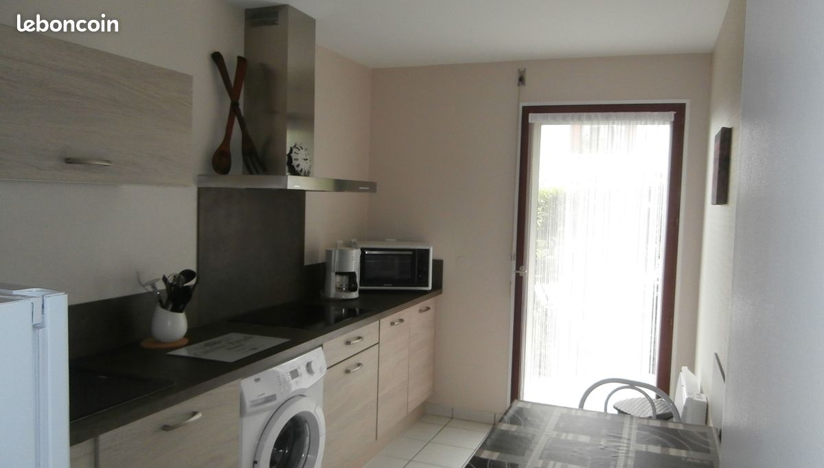 Suite désistement - EVIAN - Beau F2 - proche des THERMES dispo 12.9 au 03.10 (image 8)