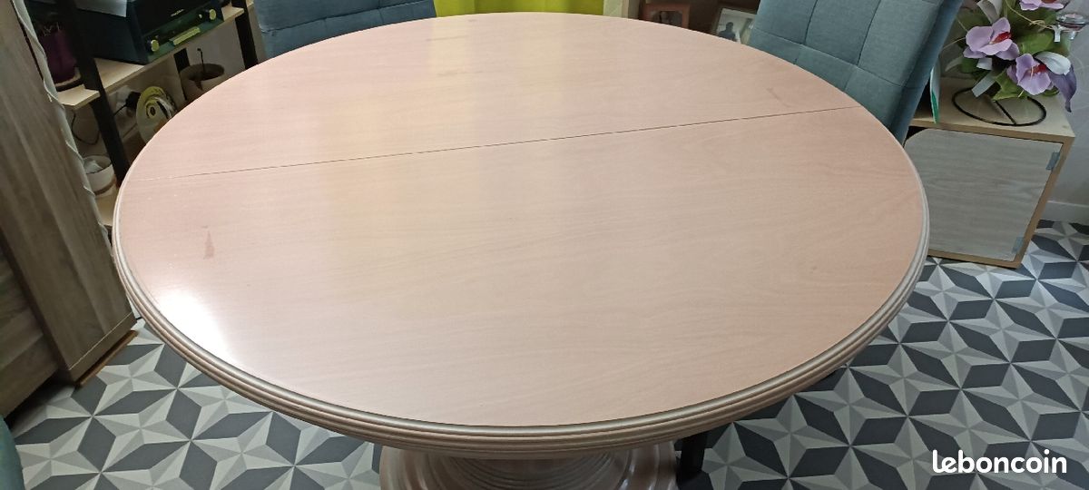Table de salle à manger (image 1)