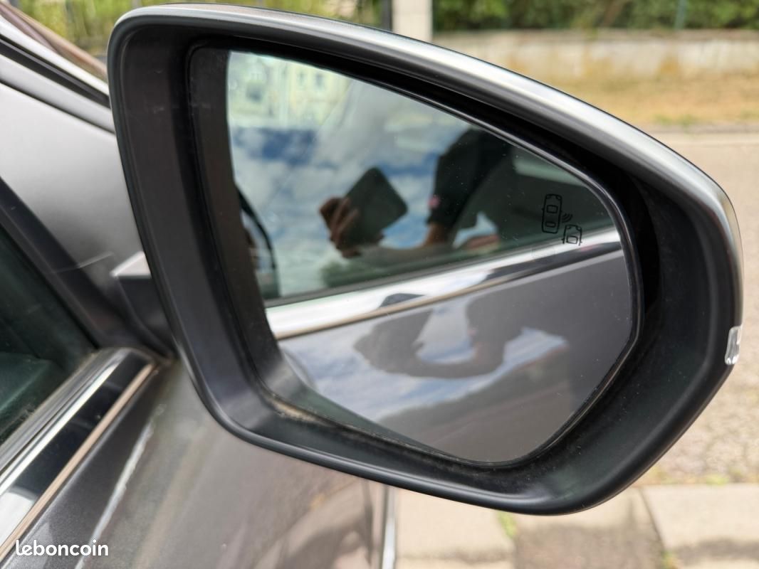 Citroën C5 Aircross (2) 1.6 HYBRIDE RECHARGEABLE 180 FEEL E-EAT8 (image 24)