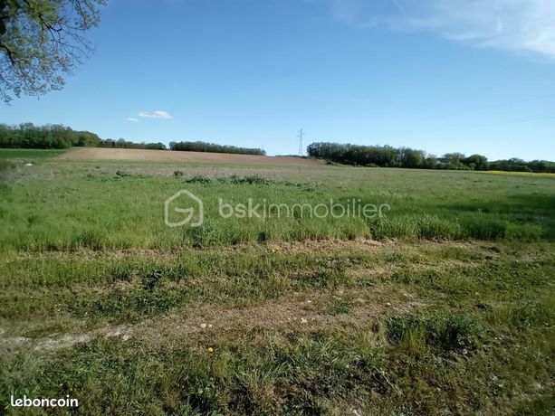 Terrain agricole 16 690 m² Aubigne