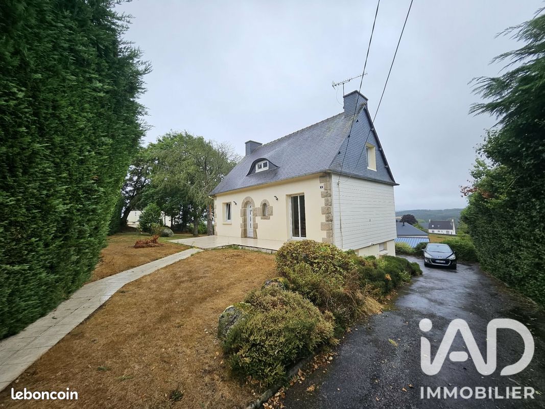 Maison 5 pièces 95 m² · à Plouguernével · 95 m² · 157 000 €