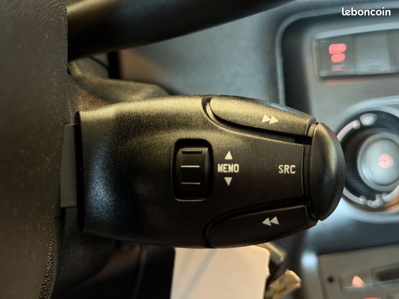 Citroen C3 PICASSO 1.6 HDI90 CONFORT à partir de 146,90 /mois (image 20)