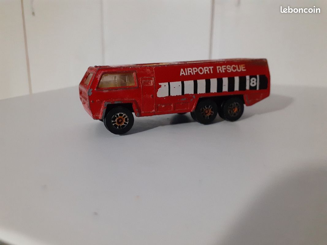 Camion pompiers aéroport Corgi (image 1)