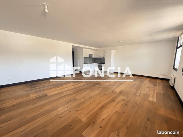 Appartement 3 pièces 74 m² · à Rochefort · 74 m² · 929 €