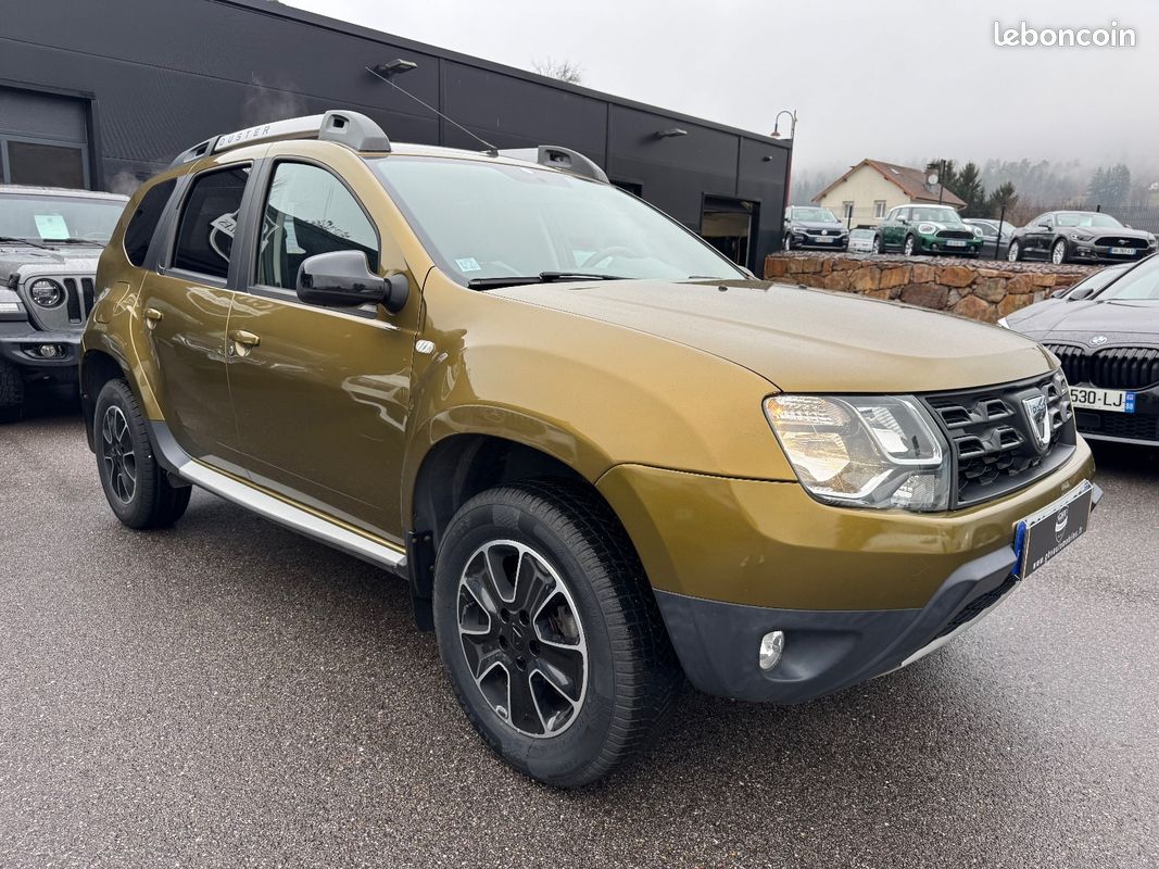 DACIA DUSTER Black Touch TCE 125Ch 4x2 (image 6)