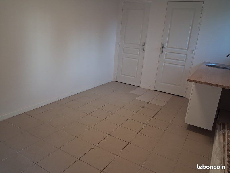 Appartement 1 pièce 35 m² · à Aulnay-sous-Bois · 35 m² · 1 100 €/mois