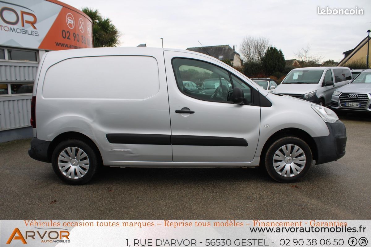 CITROEN BERLINGO 1.6 BlueHDi 100 M Business (7908 euros Hors taxe) (image 2)