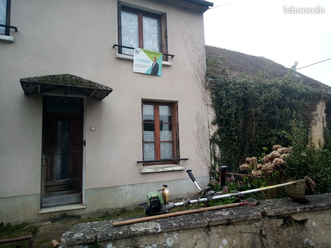 Maison 5 pièces 107 m² · à Cérans-Foulletourte · 107 m² · 85 000 €