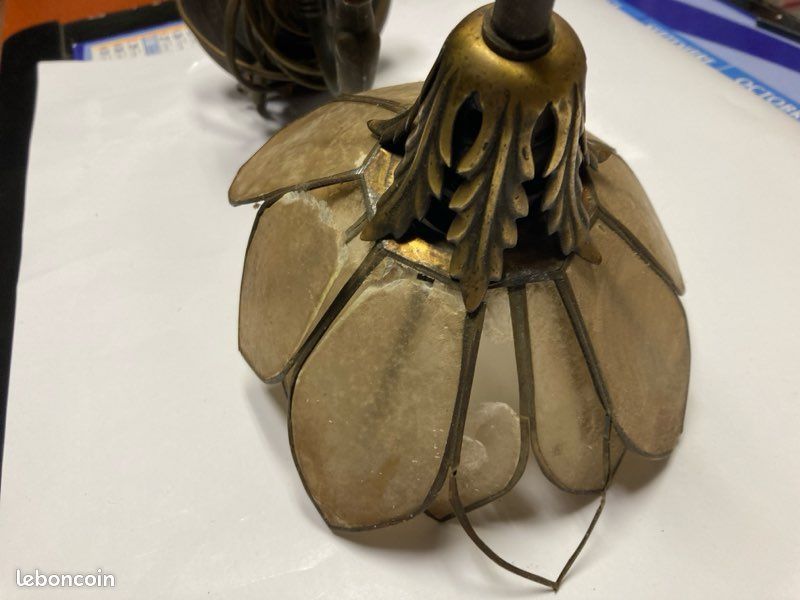 Lampe fleur en laiton et nacre (image 7)