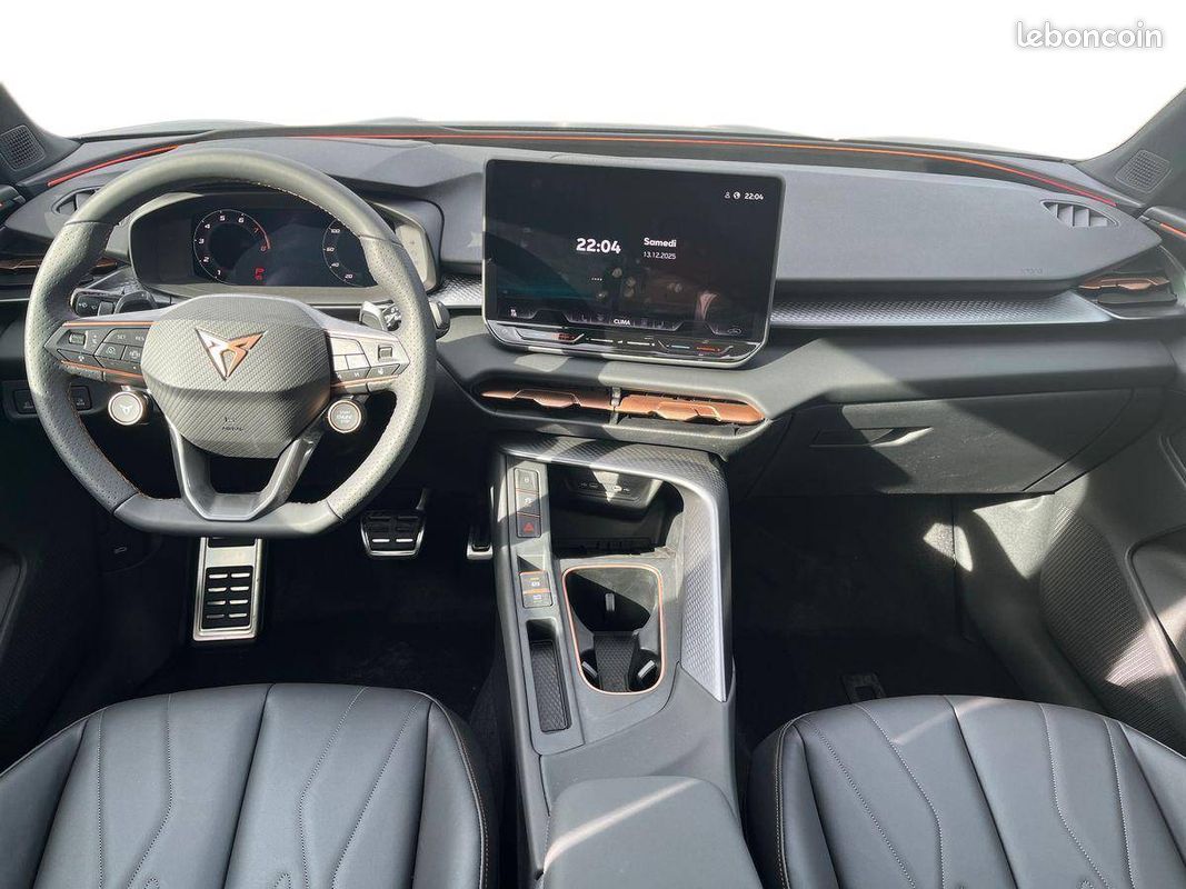 CUPRA Terramar 1.5 eHybrid 272 ch DSG6 VZ (image 11)