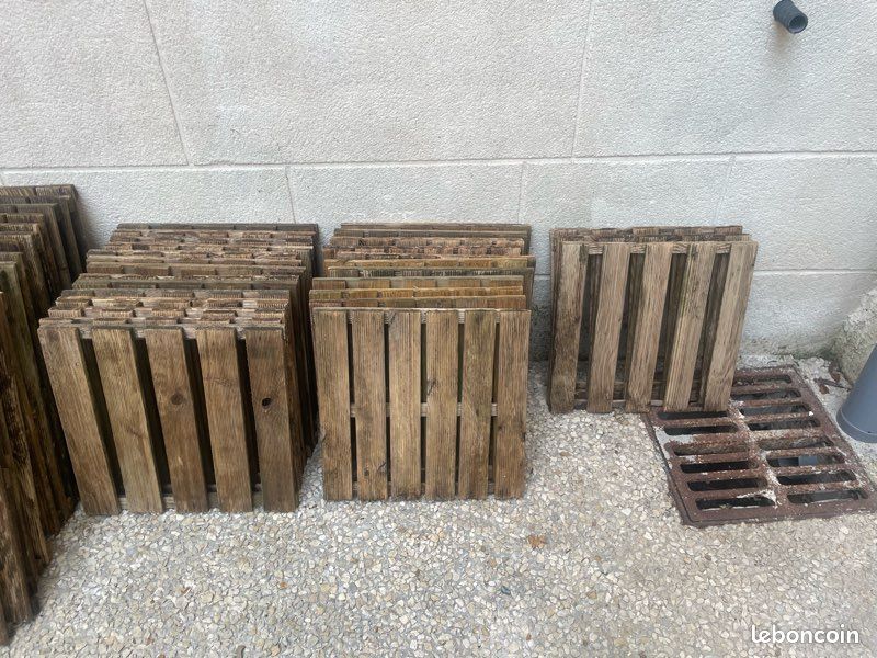 Dalle bois 40x40 cm (image 1)