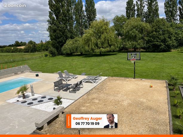 Maison 8 pièces 222 m²