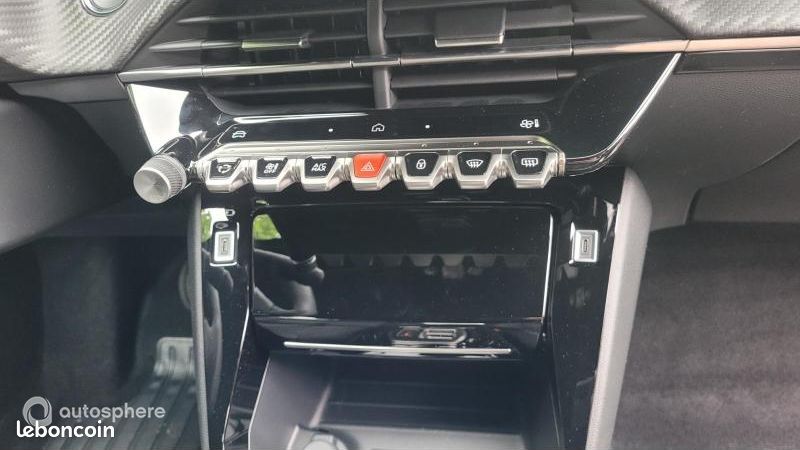 Peugeot 2008 e-2008 156ch 54 kWh Allure (image 14)