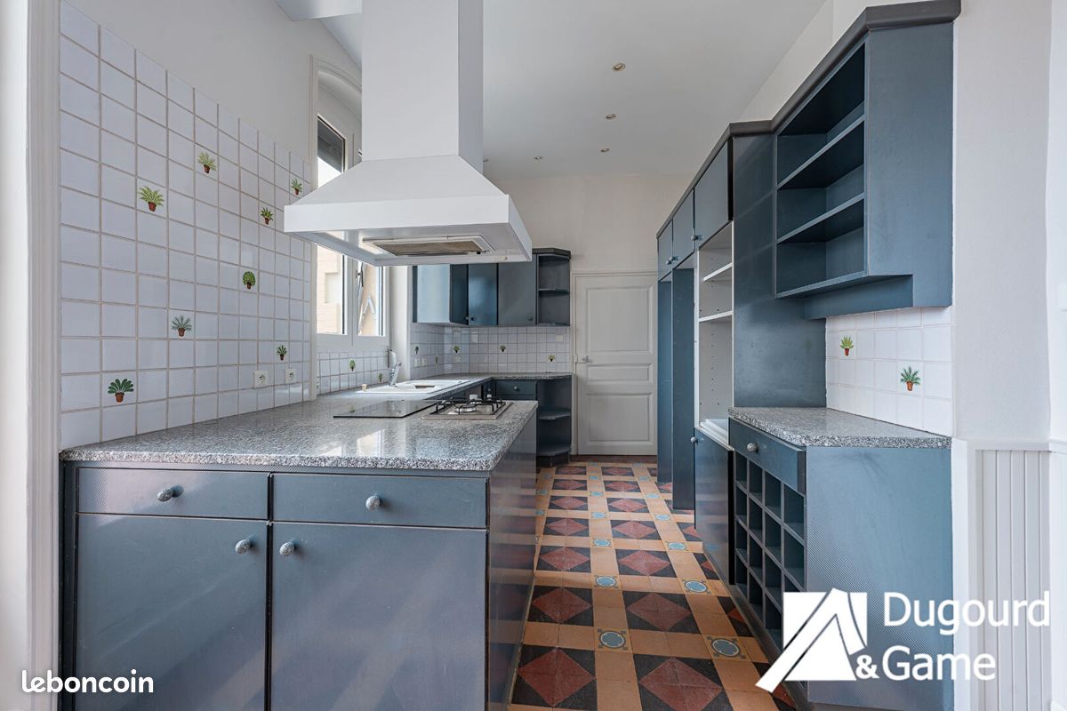 Appartement a louer roanne - 5 pièce(s) - 168 m2 - Surfyn