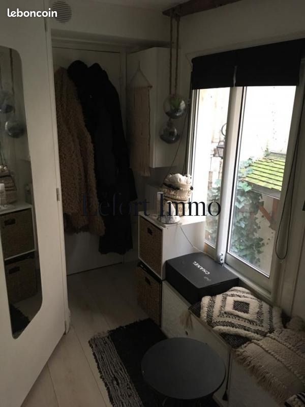 Appartement 1 pièce 12 m² · à Paris · 12 m² · 720 €/mois