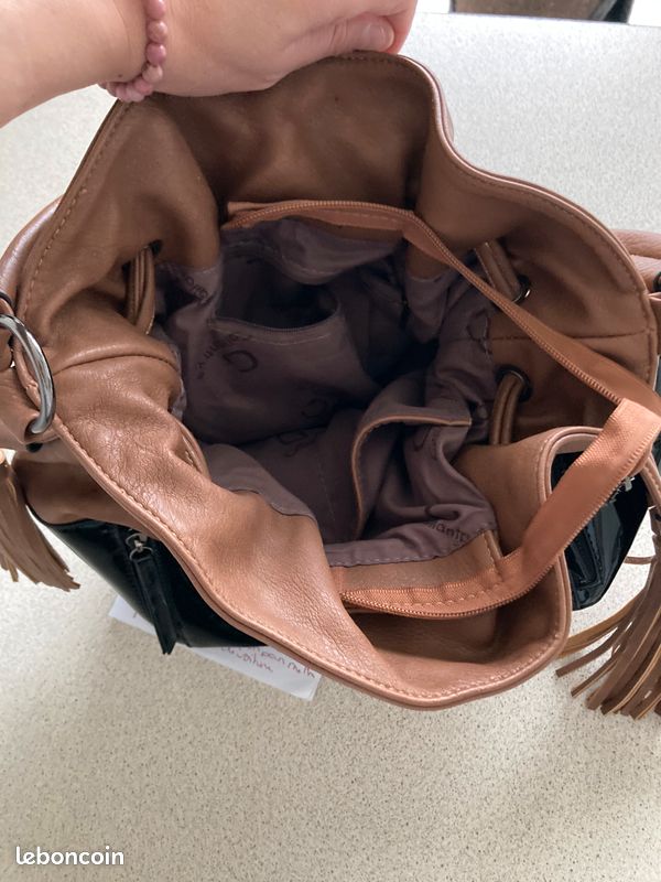 Sac bourse en simili cuir marron et vernis noir (image 4)
