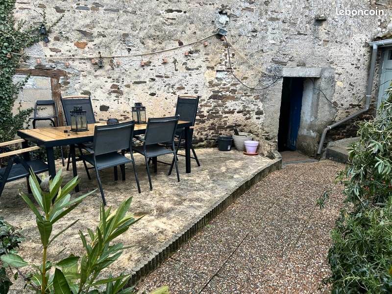 Maison 4 pièces 150 m² · à Montemboeuf · 150 m² · 158 000 €