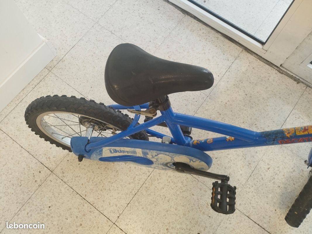 Vélo bleu 16pouces (image 4)