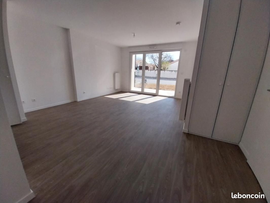 Appartement 2 pièces 44 m² · à Saint-Sébastien-sur-Loire · 44 m² · 637 €/mois