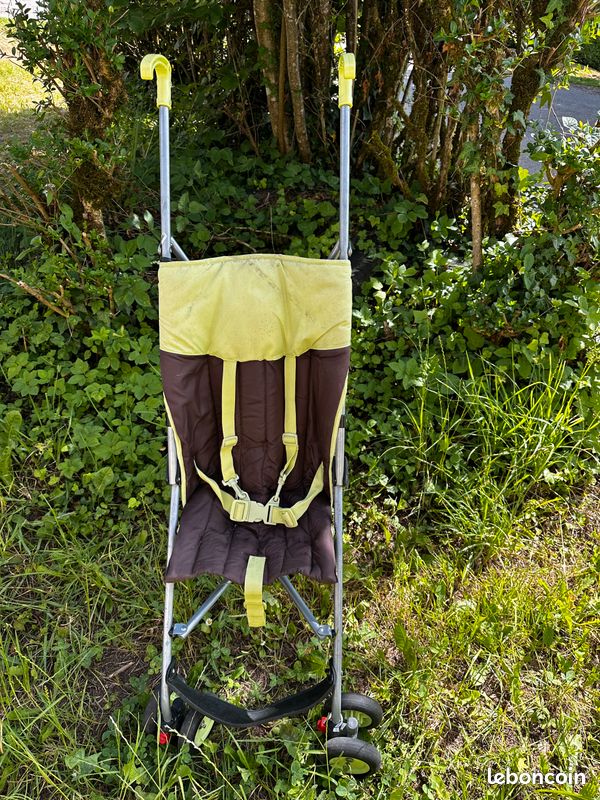 Poussette pliante (image 1)