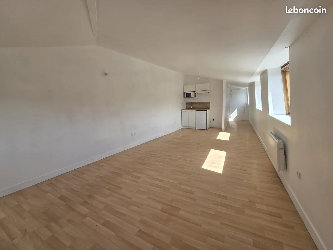 Appartement 1 pièce 30 m² · à Roubaix · 30 m² · 540 €