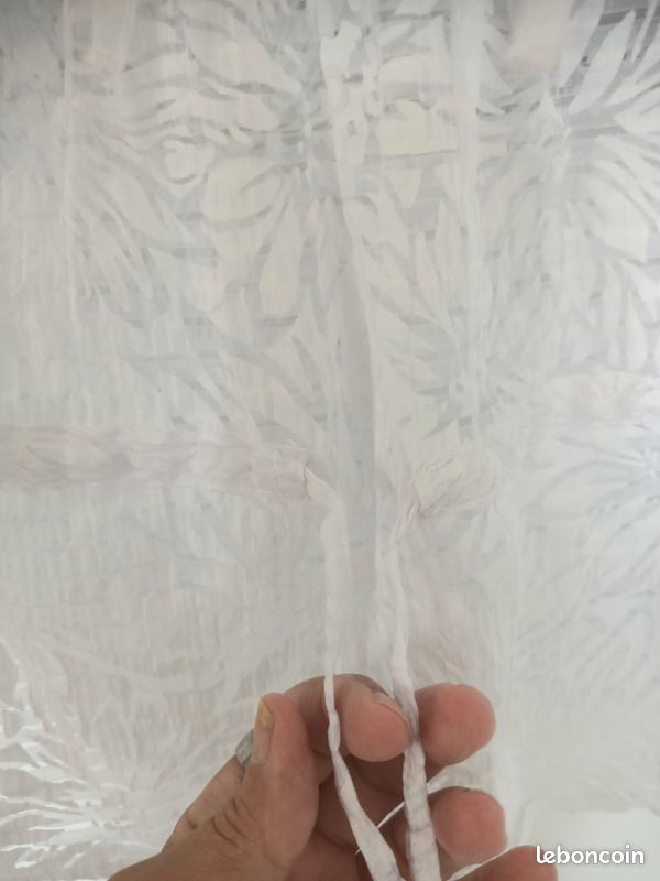 Blouse blanche de chez Damart taille U (image 5)