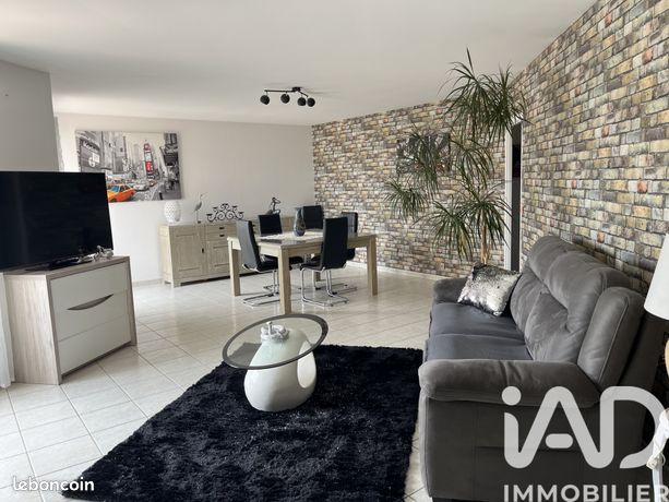 Propriété 7 pièces 187 m²