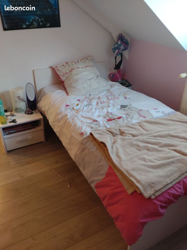 Lit enfant (sommier et matelas inclus), draps possibles (image 3)