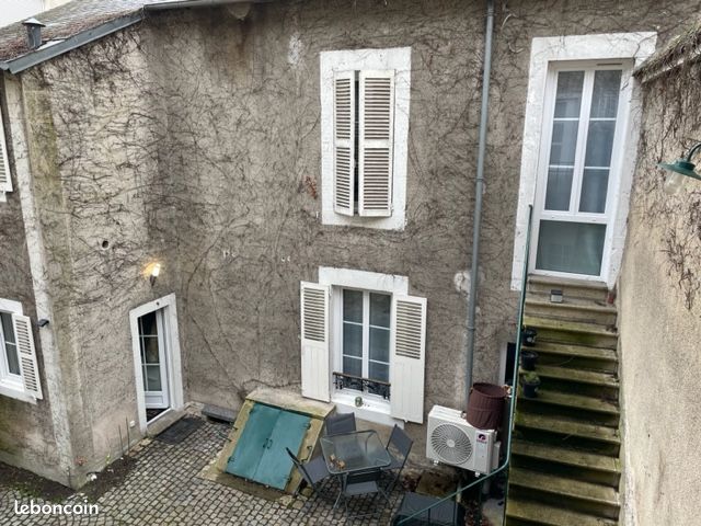 Maison 3 pièces 2 m² · à Bourges · 2 m² · 210 000 €