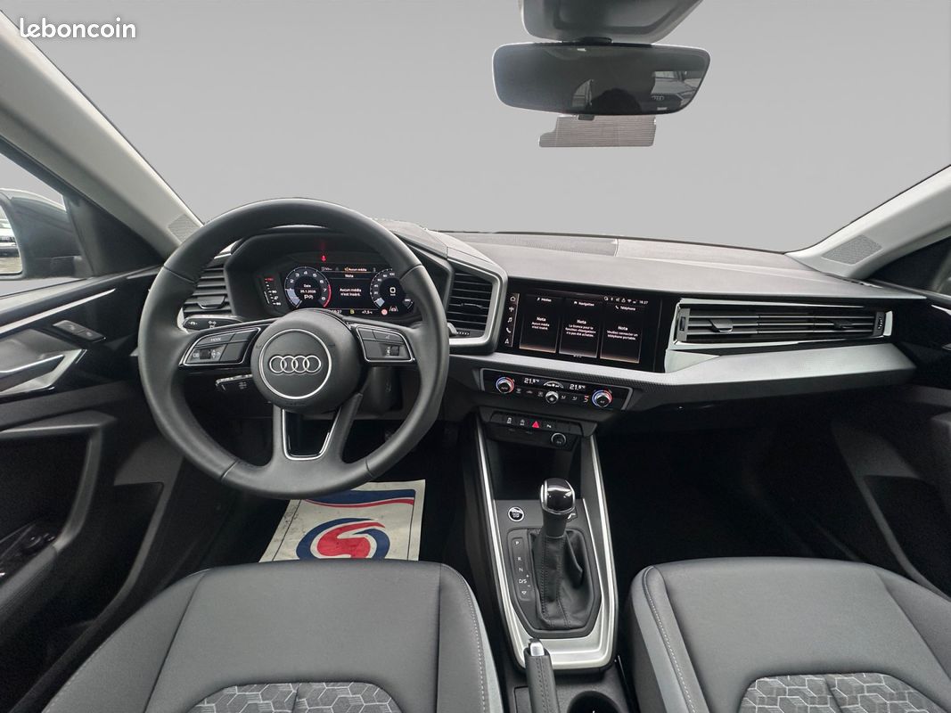 AUDI A1 Sportback 30 TFSI 116 ch S tronic 7 Design (image 15)