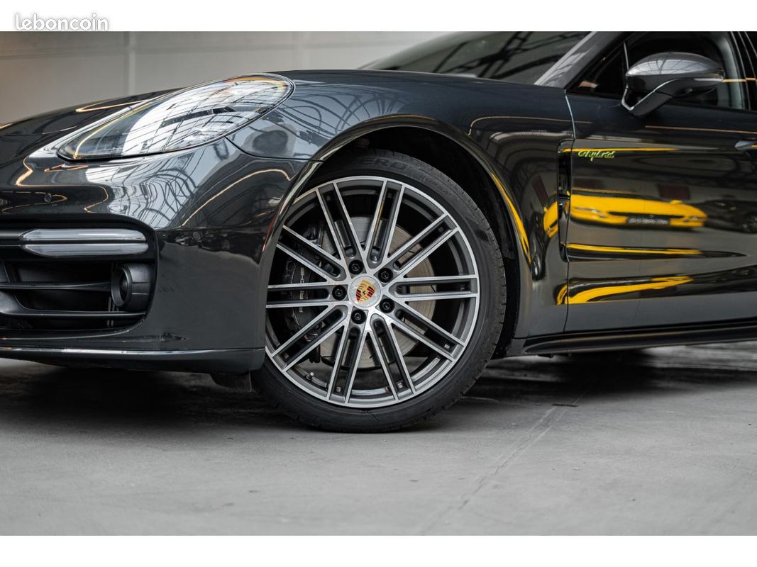 PORSCHE PANAMERA Sport Turismo 2.9i V6 - 330 - BV PDK - Stop&Start SPORT TURISMO TYPE 971 BREAK 4 E-Hyb (image 11)