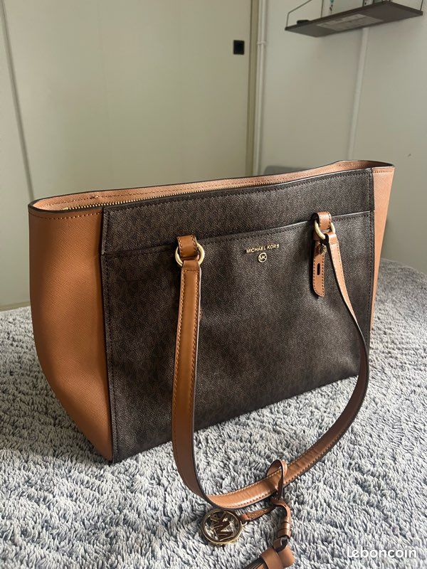 Sac Michael KORS Grand Cabas Sullivan Accessoires Bagagerie