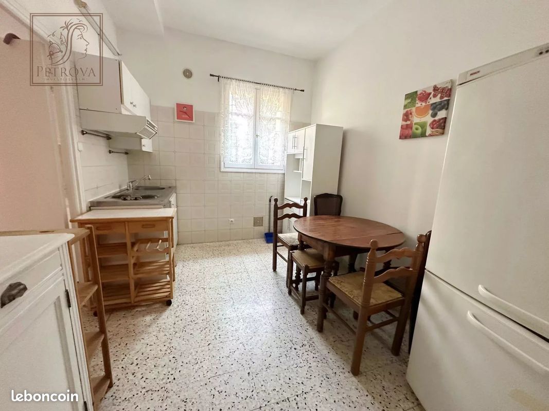 Appartement 1 pièce 35 m² · à Saint-André-de-la-Roche · 35 m² · 780 €