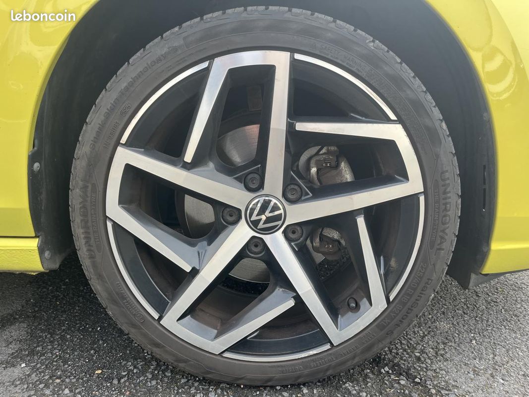 VOLKSWAGEN GOLF 1.5 eTSI OPF 150ch Style 1st DSG7 - Attelage/T.O/IQ Light/Sièges AV chauff/JA 18 (image 22)