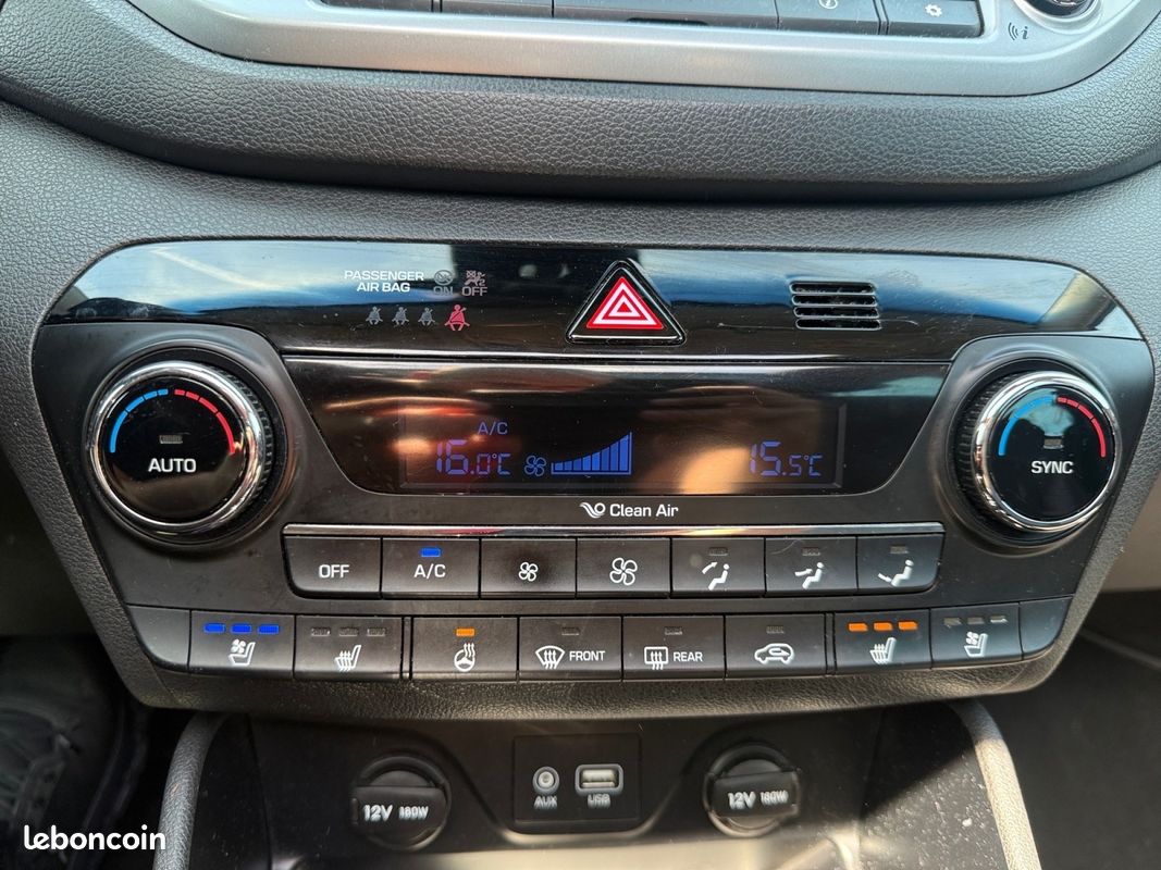 HYUNDAI TUCSON 1.7 CRDi 141 2WD DCT-7 Executive - GARANTIE 12MOIS - TOIT OUVRANT - CAMERA DE RECUL - SIEGES VENTILE (image 16)