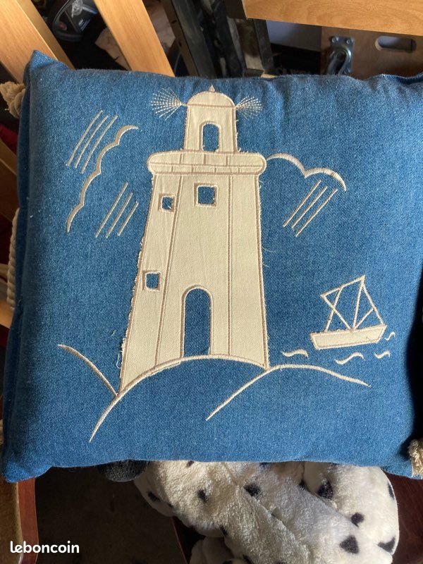 Bonhause Lot de 4 housses de coussin décoratives en velours doux pour canapé, sofa, lit, décoration d'intérieur - 45,7 x 45,7 cm - Motif ancre et gouvernail