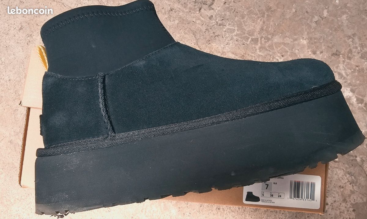 Ugg noir taille 38 (image 2)